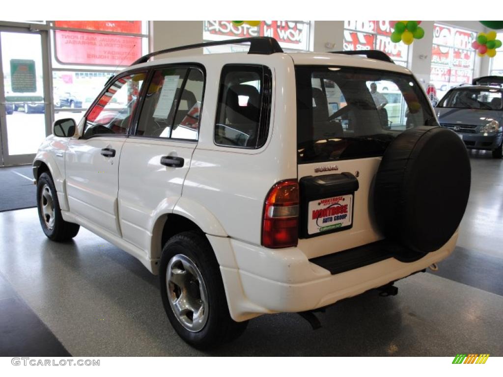 2001 Grand Vitara JLX 4x4 - Polar White / Gray photo #5