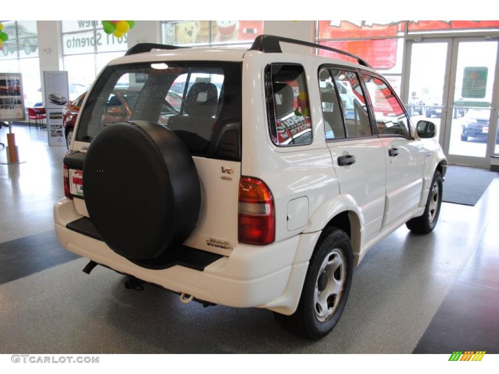 2001 Grand Vitara JLX 4x4 - Polar White / Gray photo #8