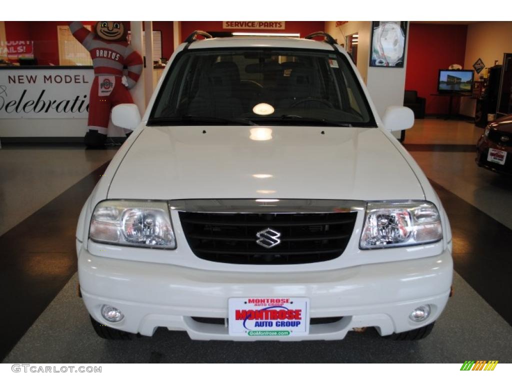 2001 Grand Vitara JLX 4x4 - Polar White / Gray photo #11