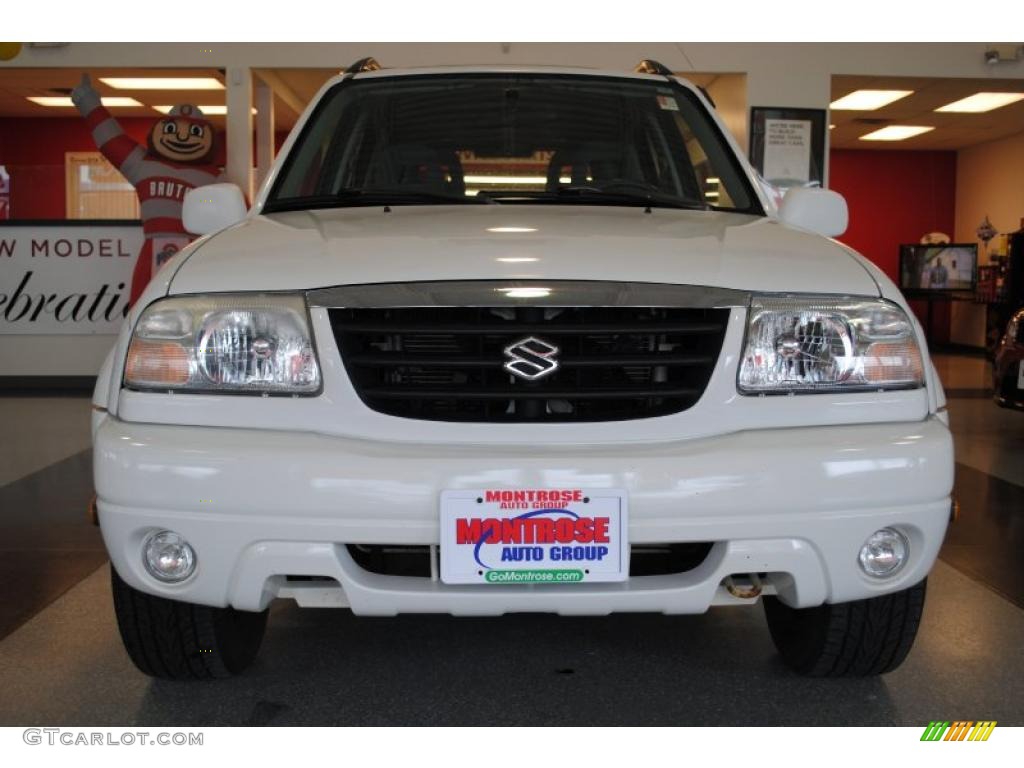 2001 Grand Vitara JLX 4x4 - Polar White / Gray photo #12