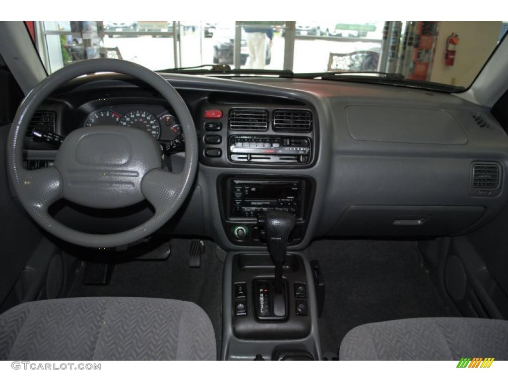 2001 Grand Vitara JLX 4x4 - Polar White / Gray photo #13