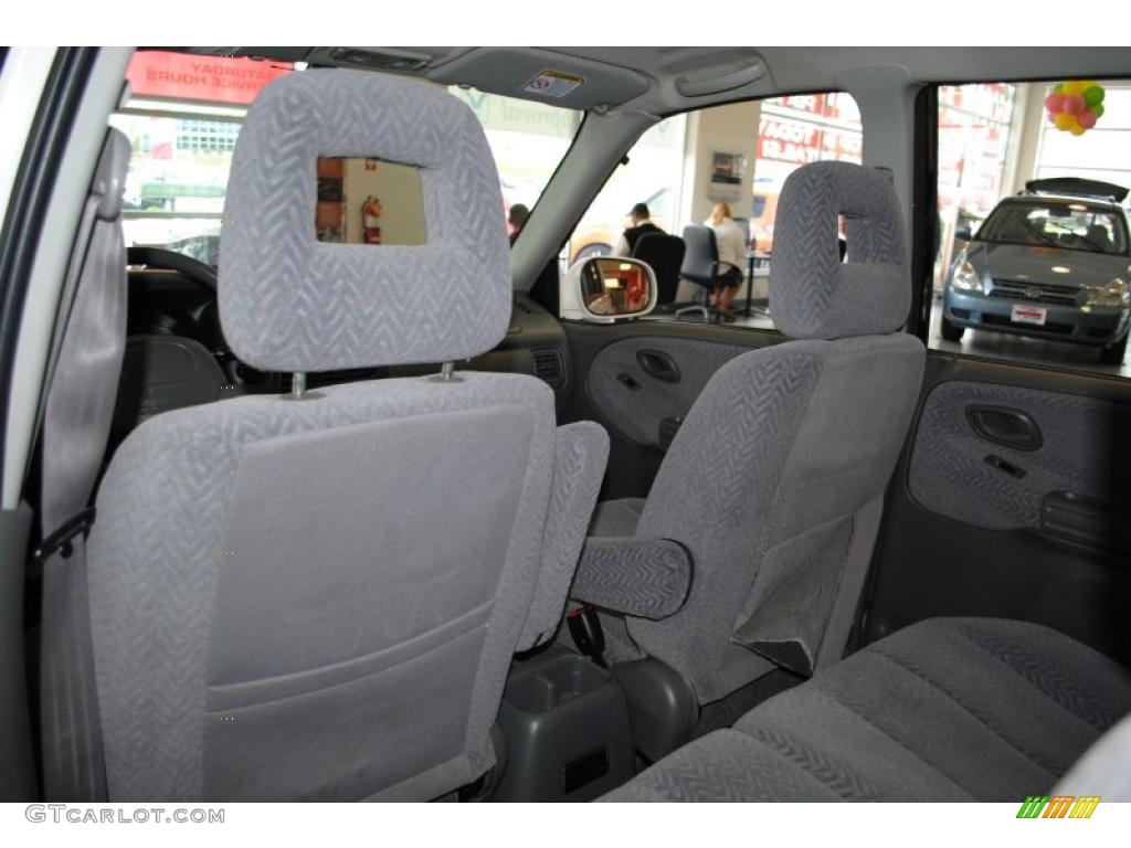 2001 Grand Vitara JLX 4x4 - Polar White / Gray photo #17