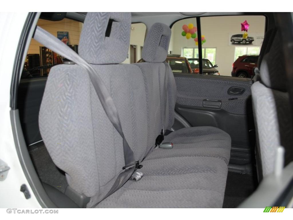 2001 Grand Vitara JLX 4x4 - Polar White / Gray photo #19