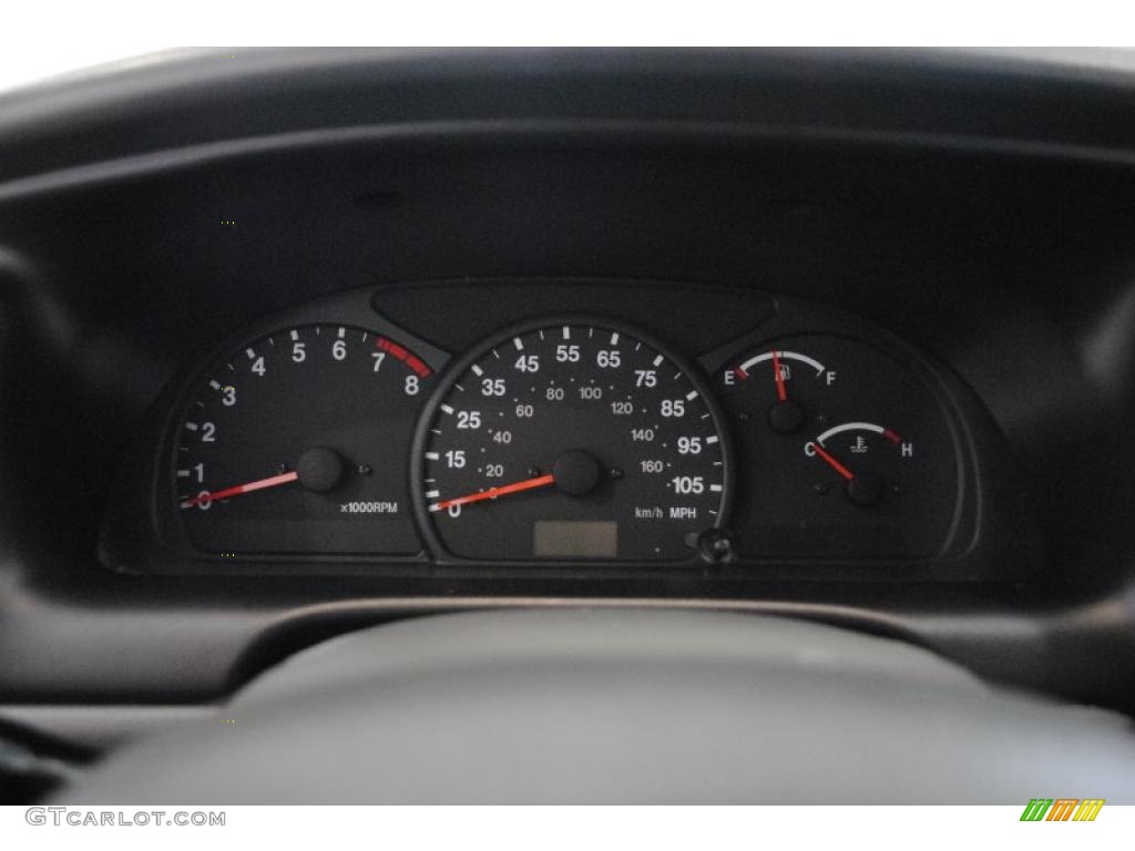 2001 Grand Vitara JLX 4x4 - Polar White / Gray photo #32