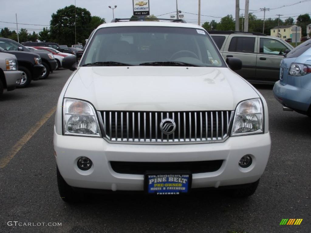 2002 Mountaineer AWD - White Pearlescent Metallic / Medium Dark Parchment photo #2