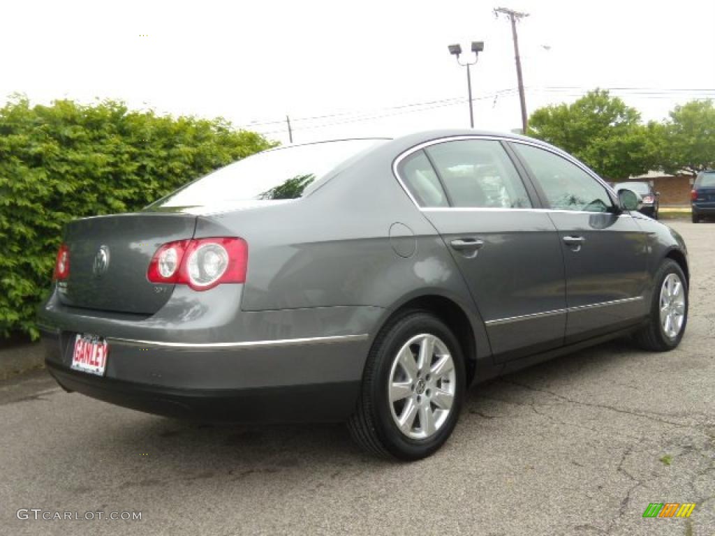 2007 Passat 2.0T Sedan - United Grey Metallic / Black photo #5