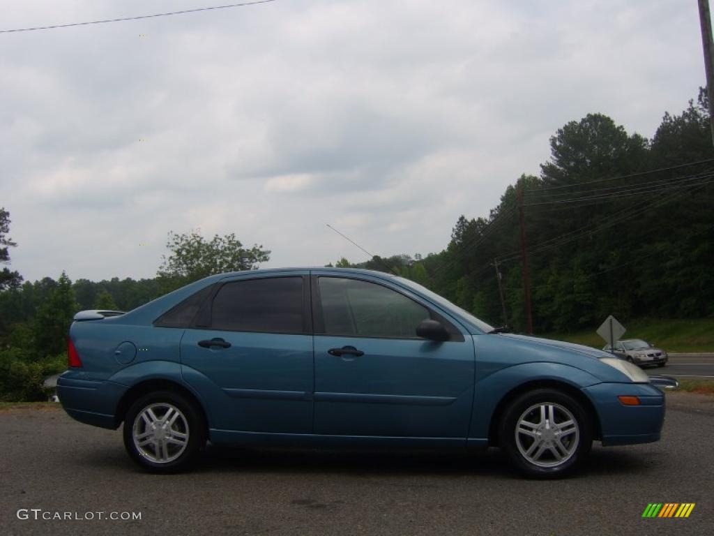 2001 Focus SE Sedan - Malibu Blue Metallic / Medium Graphite Grey photo #1