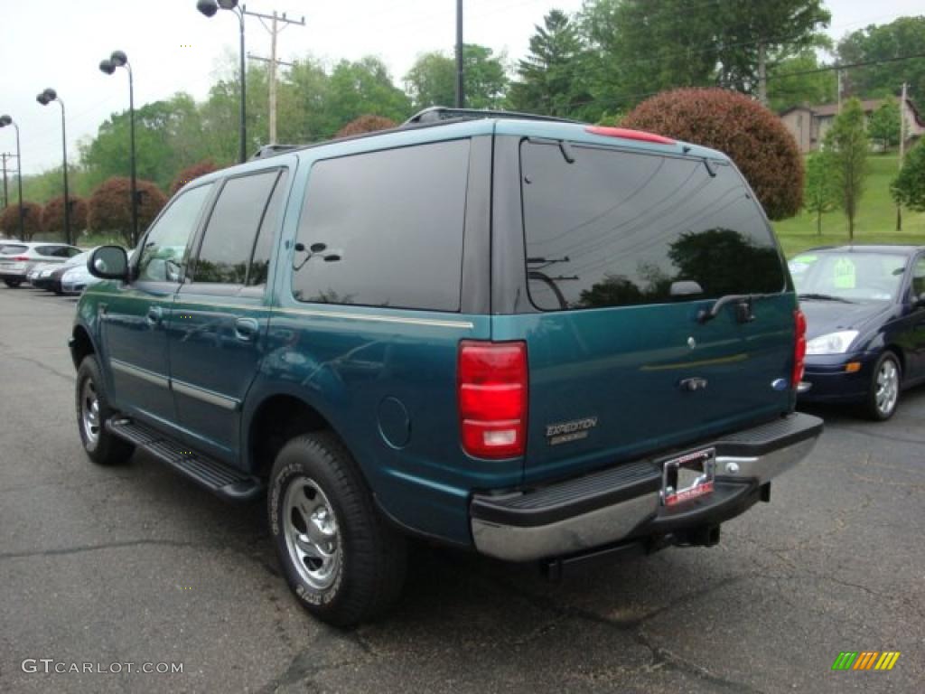 1997 Expedition XLT 4x4 - Pacific Green Metallic / Medium Prairie Tan photo #2