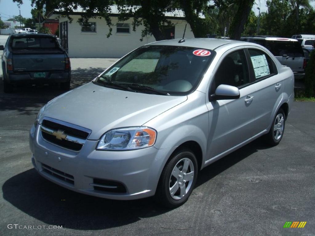 2010 Aveo LT Sedan - Cosmic Silver / Charcoal photo #1