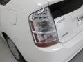 Super White - Prius Hybrid Photo No. 10