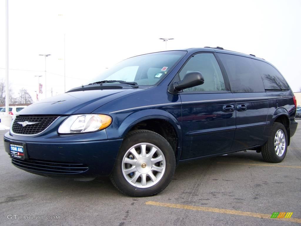 2002 Town & Country EX - Patriot Blue Pearlcoat / Taupe photo #1
