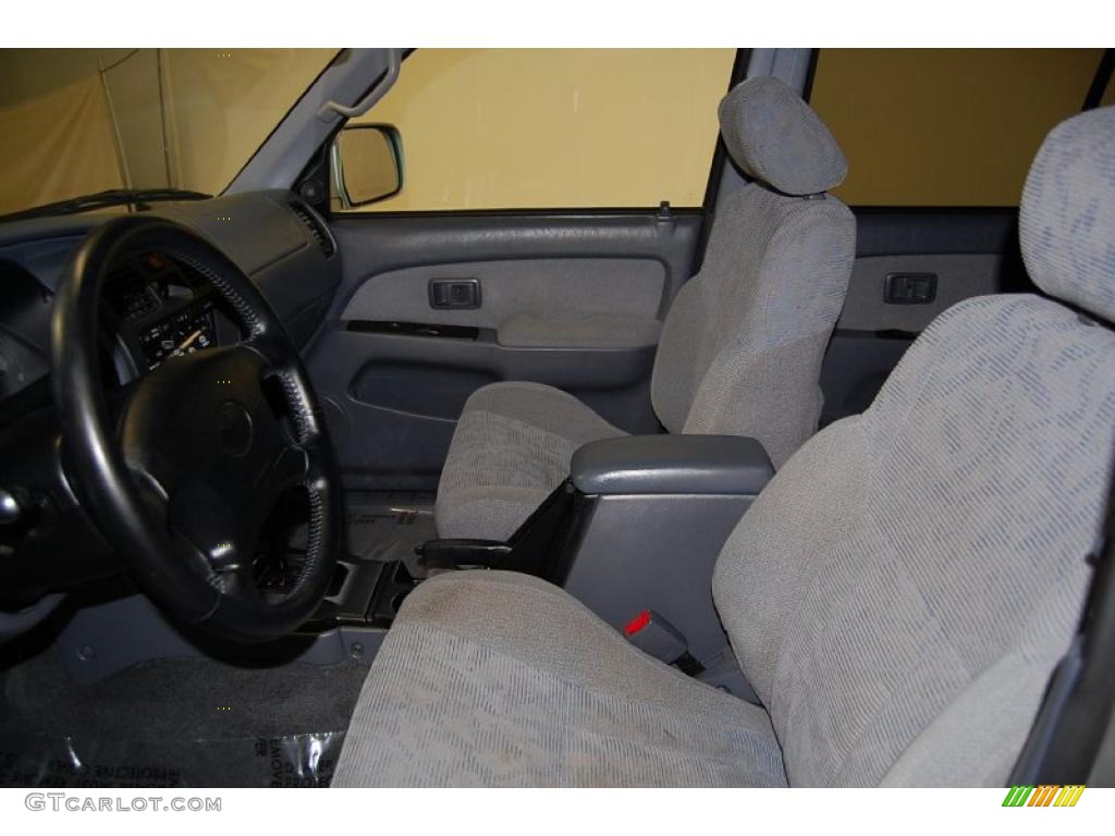 1999 4Runner SR5 - Millennium Silver Metallic / Gray photo #18