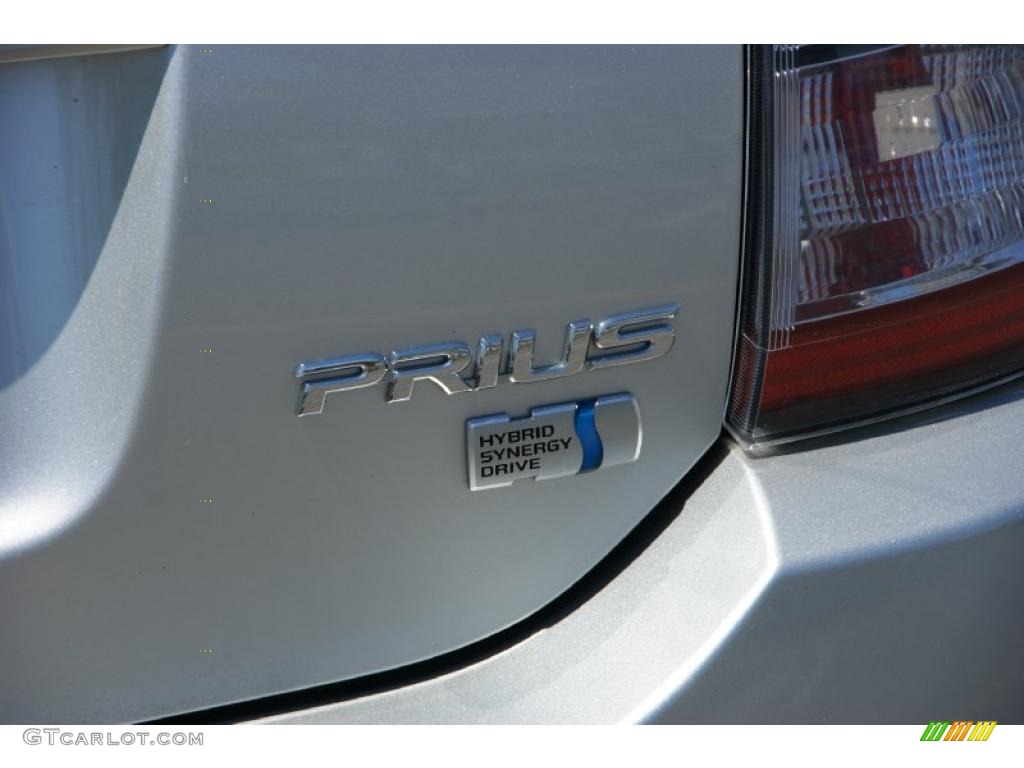 2004 Prius Hybrid - Millenium Silver Metallic / Brown/Ivory photo #6