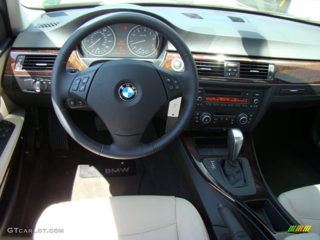 2010 3 Series 328i xDrive Sedan - Jet Black / Oyster/Black Dakota Leather photo #12