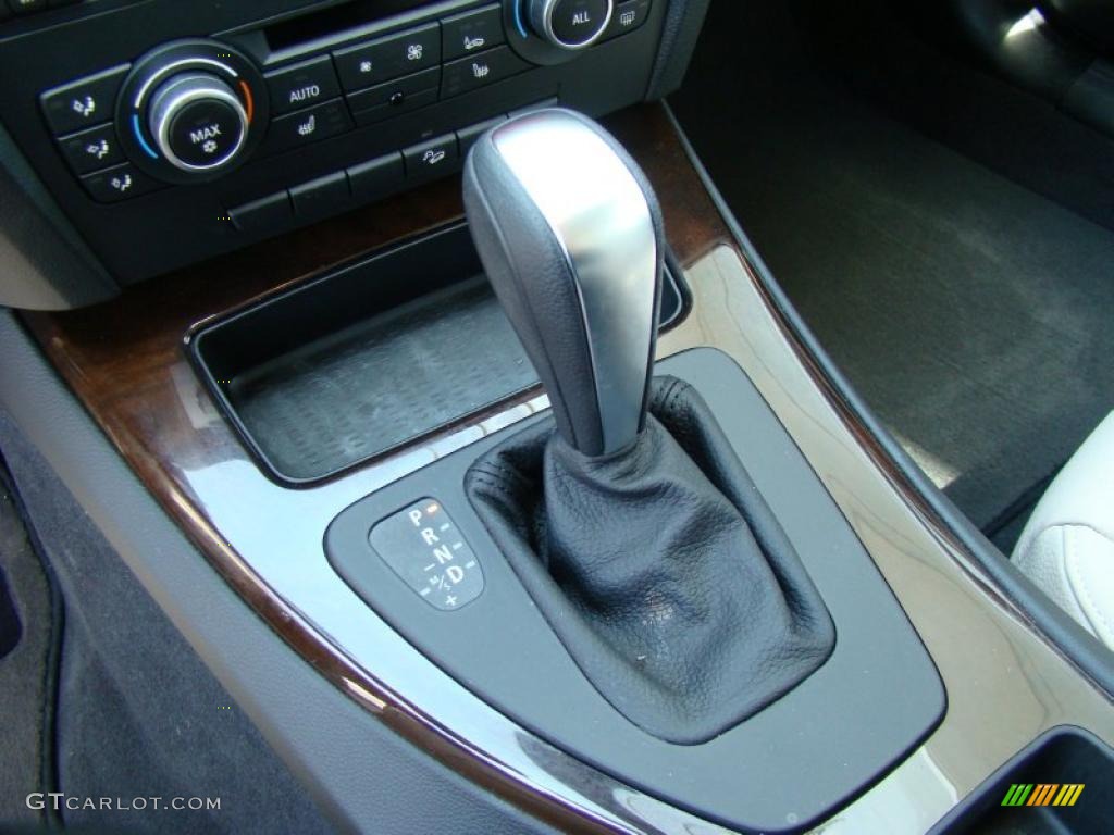 2010 3 Series 328i xDrive Sedan - Jet Black / Oyster/Black Dakota Leather photo #14