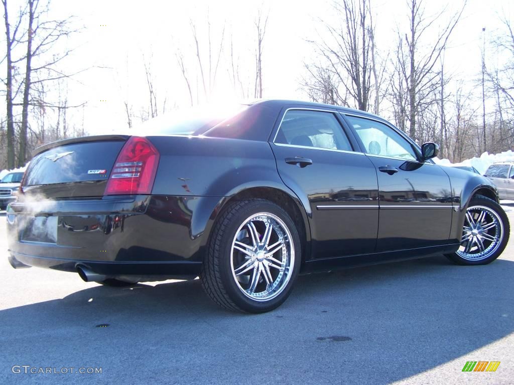 2006 300 C SRT8 - Brilliant Black Crystal Pearl / Dark Slate Gray/Light Graystone photo #4