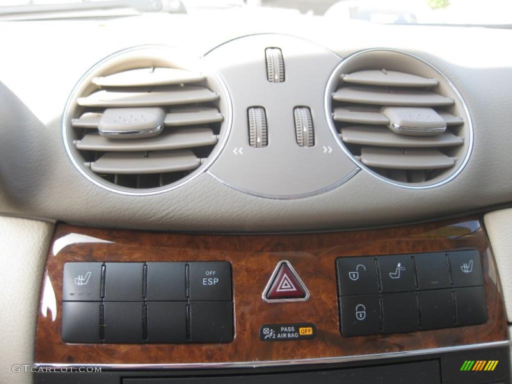 2008 CLK 550 Cabriolet - Arctic White / Stone photo #14