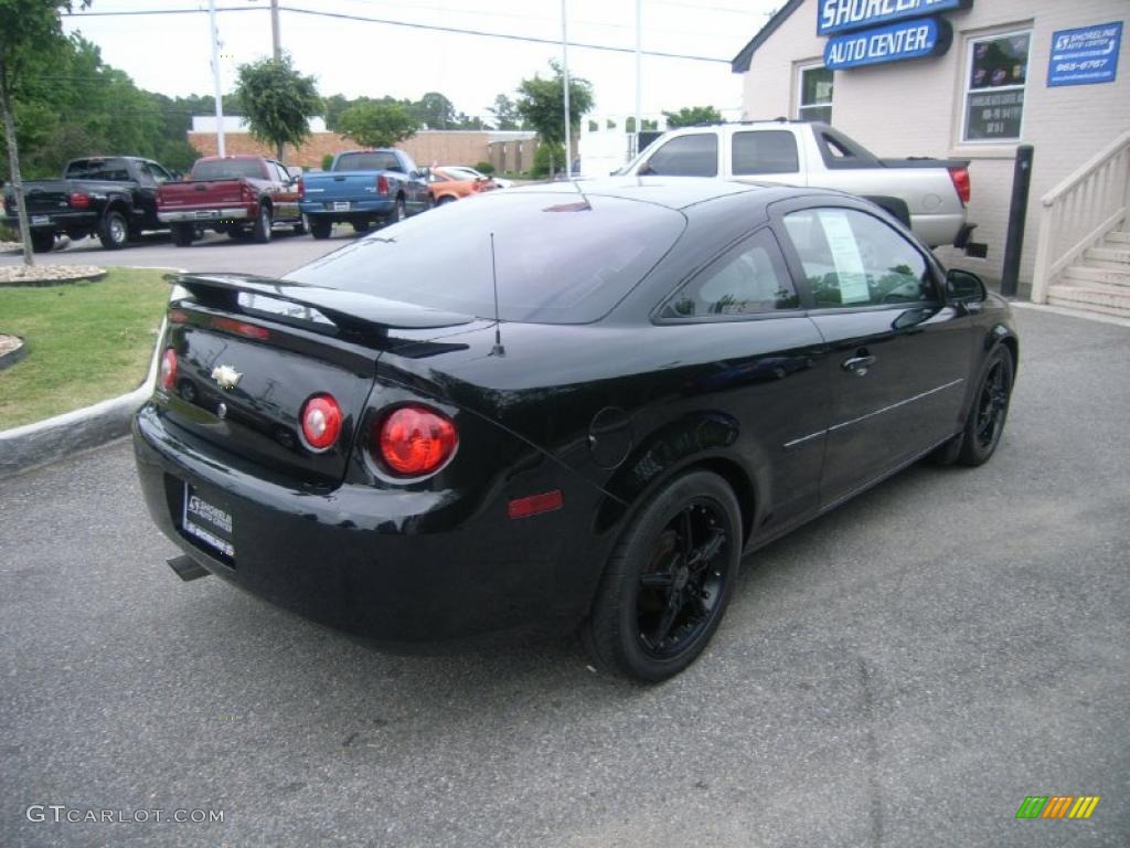 2005 Cobalt Coupe - Black / Gray photo #5