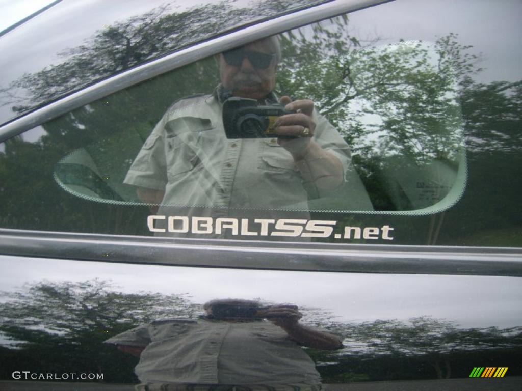 2005 Cobalt Coupe - Black / Gray photo #6