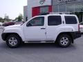 2010 Avalanche White Nissan Xterra S  photo #2