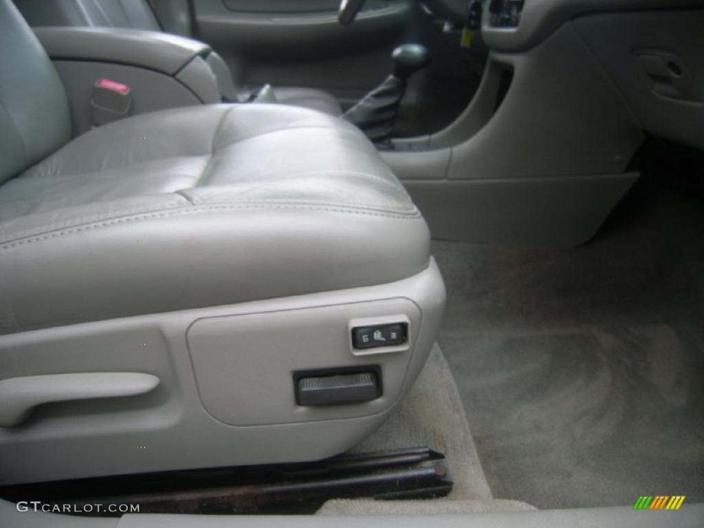 2004 Impala SS Supercharged - Black / Medium Gray photo #14