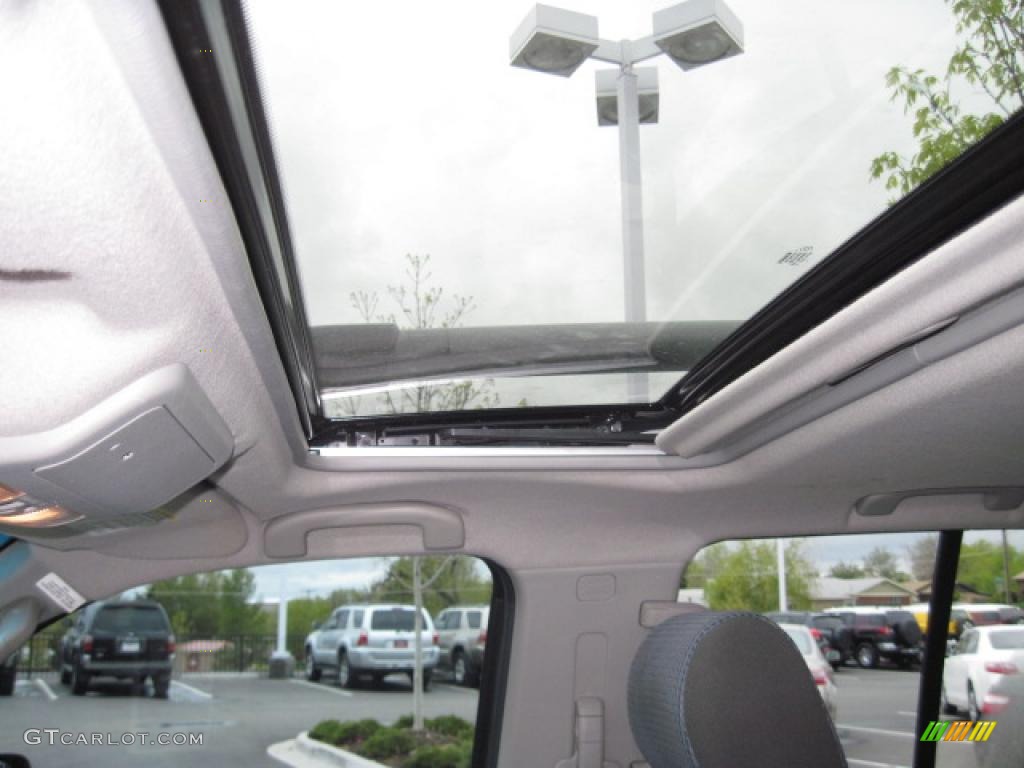 2008 Frontier Nismo Crew Cab 4x4 - Radiant Silver / Blue photo #23