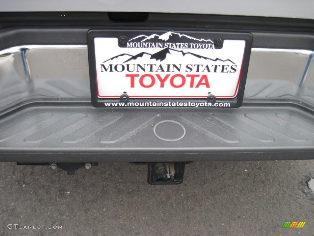 2008 Frontier Nismo Crew Cab 4x4 - Radiant Silver / Blue photo #25