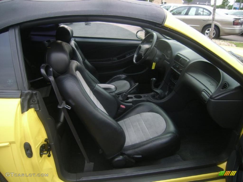 2001 Mustang Cobra Convertible - Zinc Yellow Metallic / Dark Charcoal photo #11