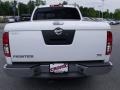 Avalanche White - Frontier SE V6 King Cab Photo No. 4