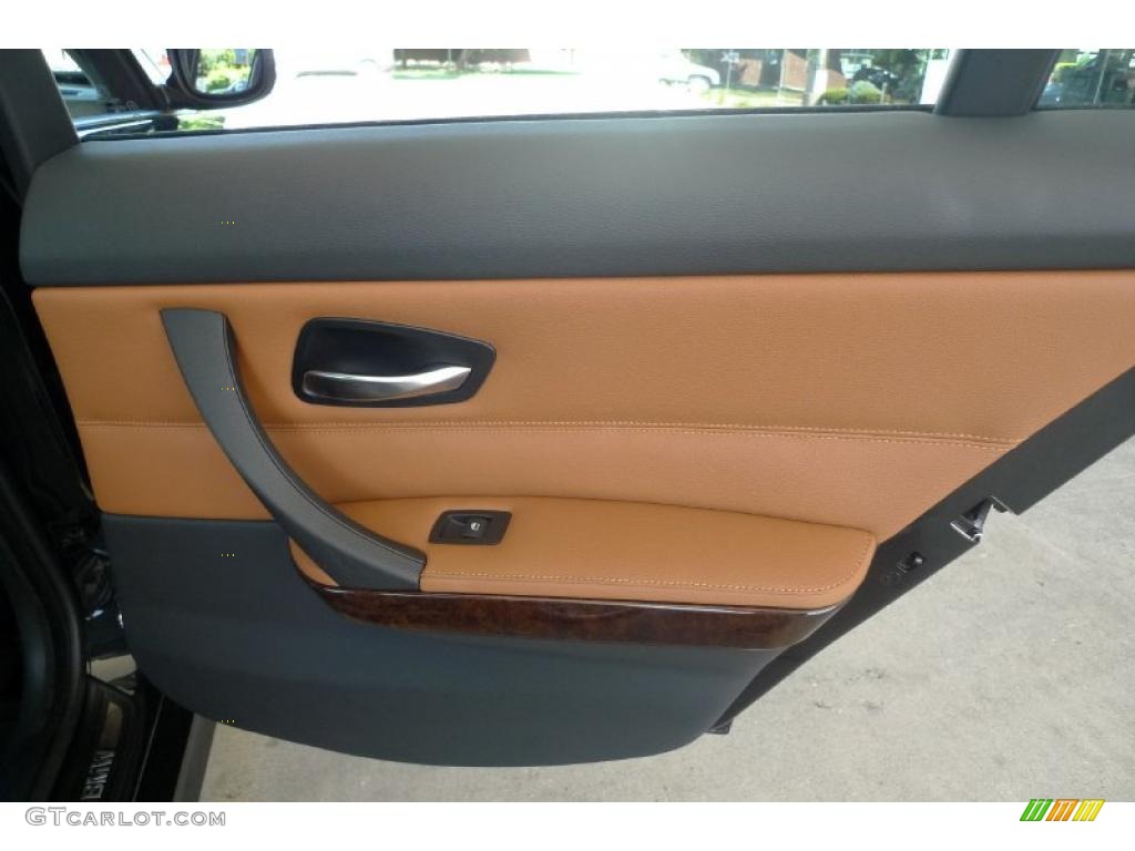 2010 3 Series 328i xDrive Sedan - Black Sapphire Metallic / Saddle Brown Dakota Leather photo #32