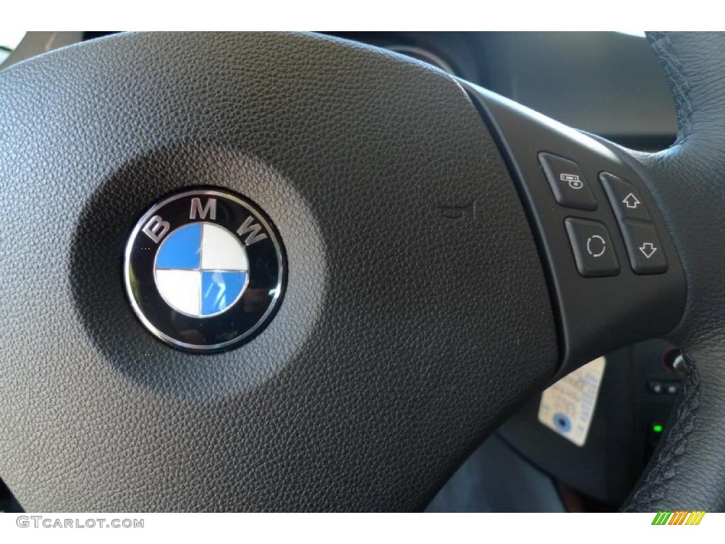 2010 3 Series 328i xDrive Sedan - Black Sapphire Metallic / Saddle Brown Dakota Leather photo #40