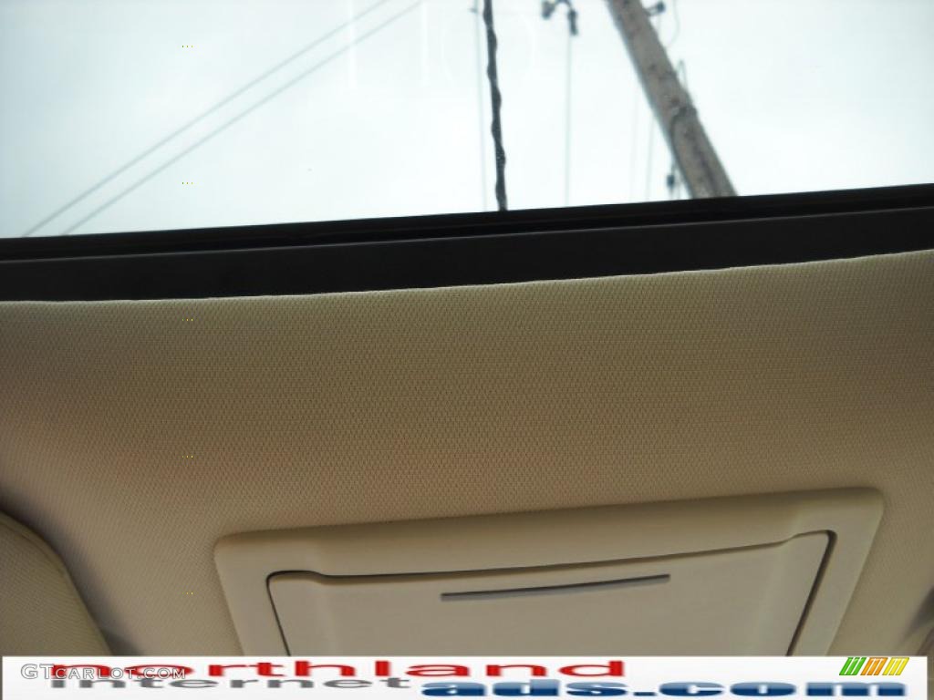 2008 MKX AWD - Dark Ink Blue Metallic / Light Camel photo #18