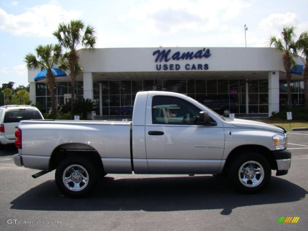 Bright Silver Metallic Dodge Ram 1500