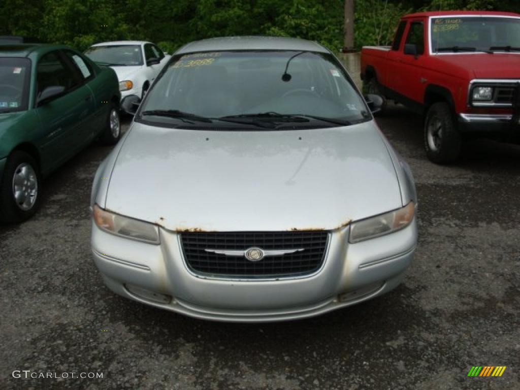 2000 Cirrus LXi - Bright Silver Metallic / Agate Black photo #6