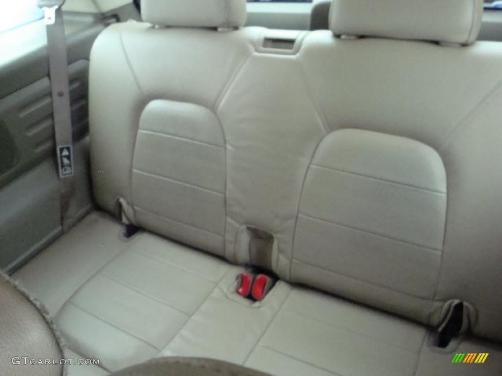 2003 Explorer Limited 4x4 - Ceramic White Tri Coat / Medium Parchment Beige photo #10
