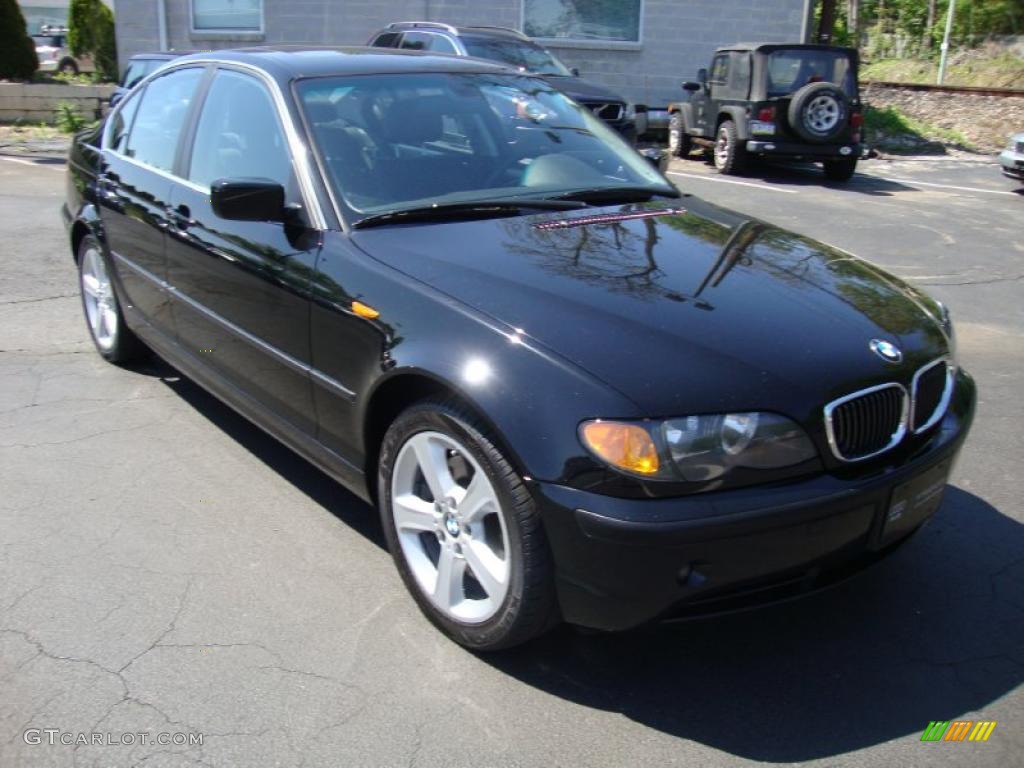 2004 3 Series 330xi Sedan - Jet Black / Black photo #4