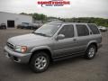 2001 Sierra Silver Metallic Nissan Pathfinder LE 4x4  photo #18