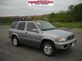 2001 Sierra Silver Metallic Nissan Pathfinder LE 4x4  photo #22