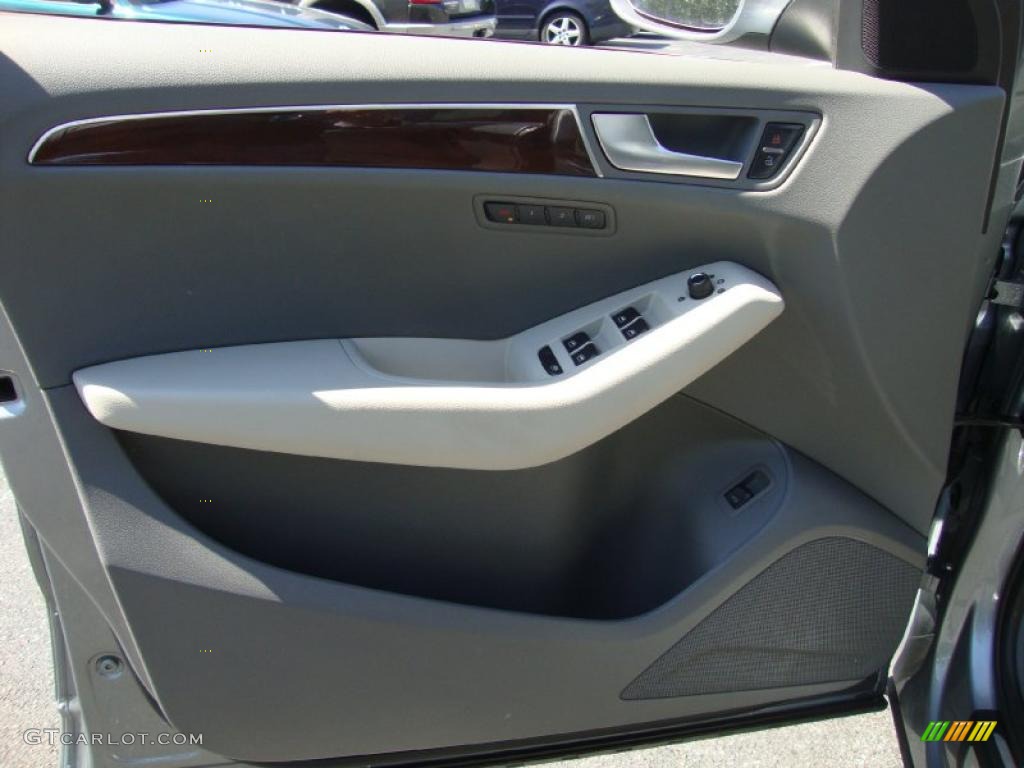2009 Q5 3.2 Premium quattro - Quartz Gray Metallic / Light Gray photo #13