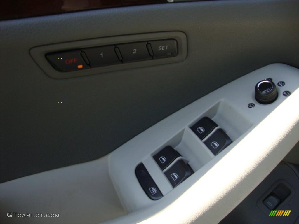 2009 Q5 3.2 Premium quattro - Quartz Gray Metallic / Light Gray photo #14