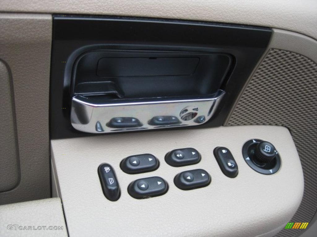 2005 F150 XLT SuperCab 4x4 - Bright Red / Tan photo #25