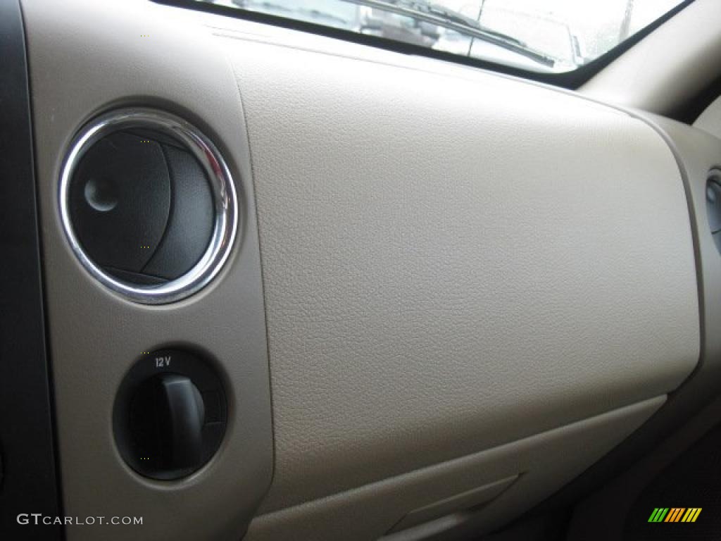 2005 F150 XLT SuperCab 4x4 - Bright Red / Tan photo #34