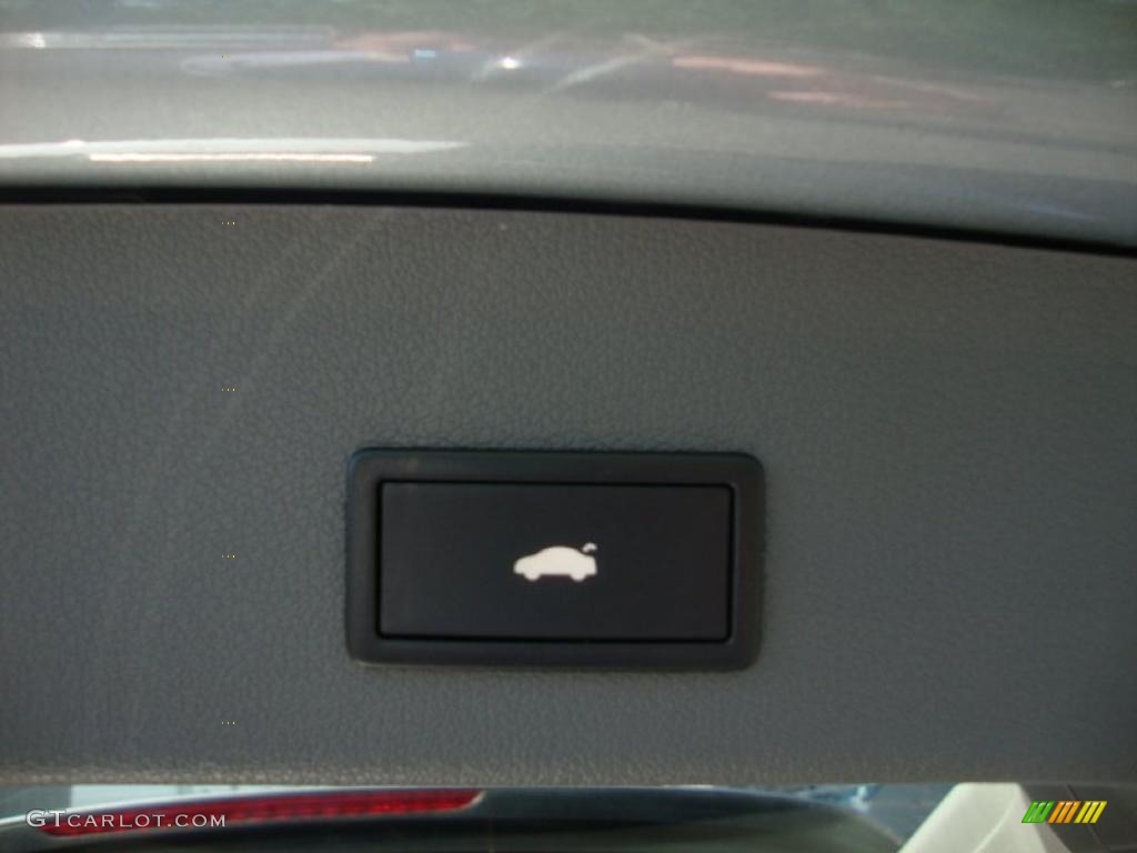 2009 Q5 3.2 Premium quattro - Quartz Gray Metallic / Light Gray photo #24