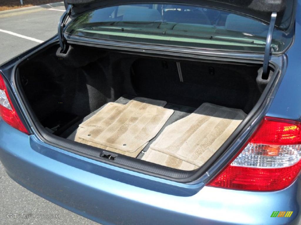2003 Camry SE V6 - Catalina Blue Metallic / Taupe photo #17