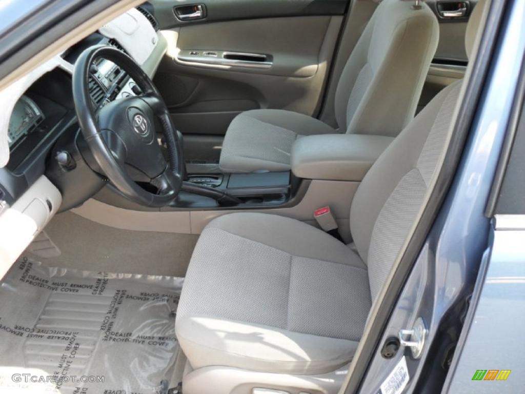 2003 Camry SE V6 - Catalina Blue Metallic / Taupe photo #26