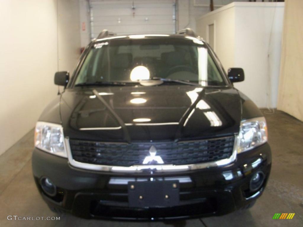 2010 Endeavor SE AWD - Kalapana Black / Black photo #14