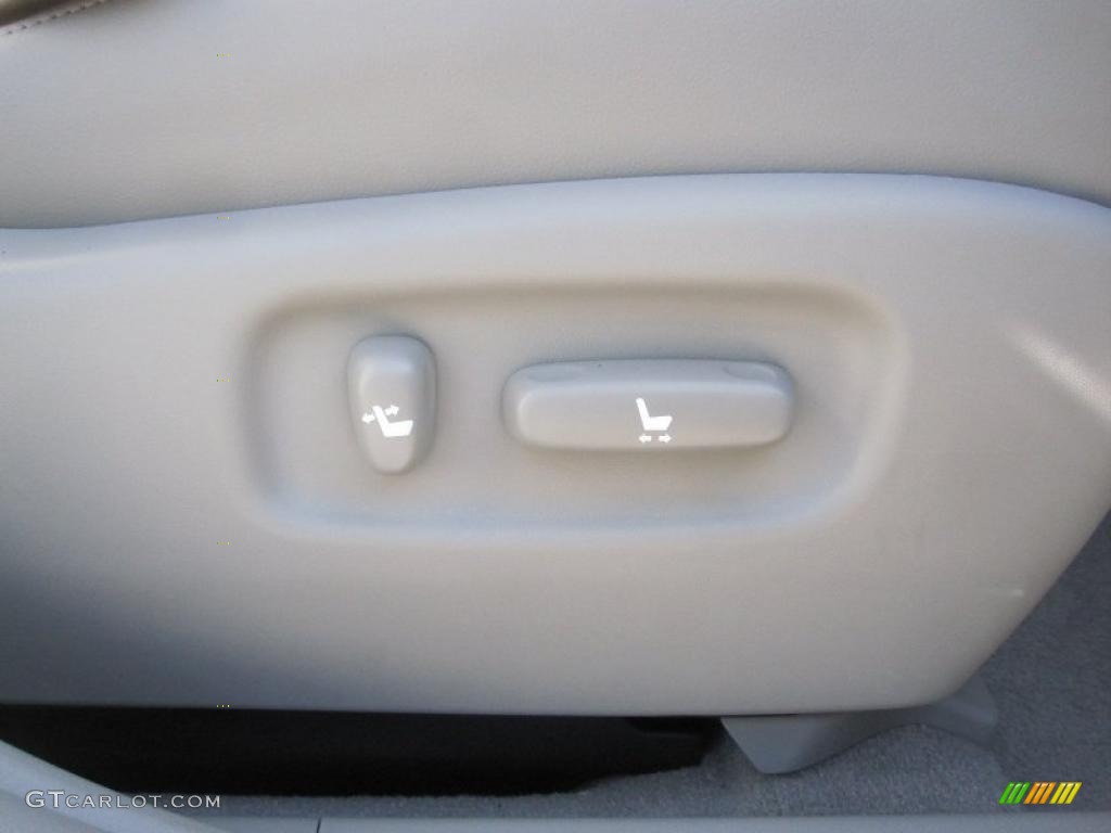 2010 Highlander Limited 4WD - Blizzard White Pearl / Ash photo #11