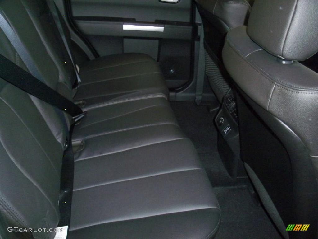 2010 Endeavor SE AWD - Kalapana Black / Black photo #23