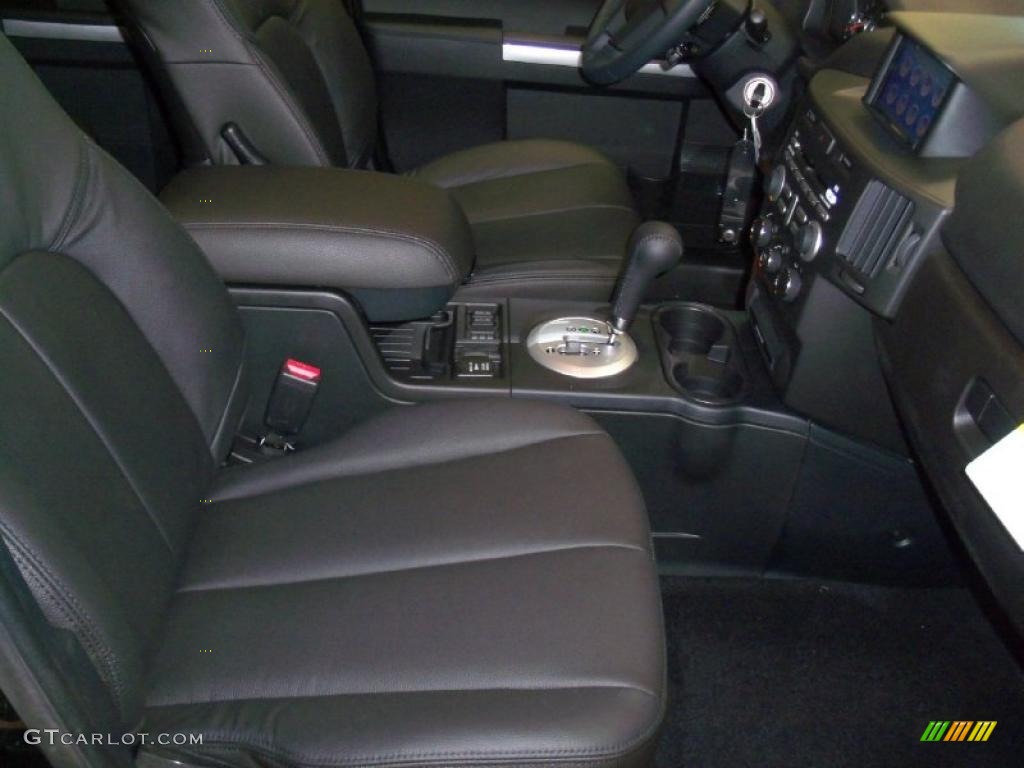 2010 Endeavor SE AWD - Kalapana Black / Black photo #25