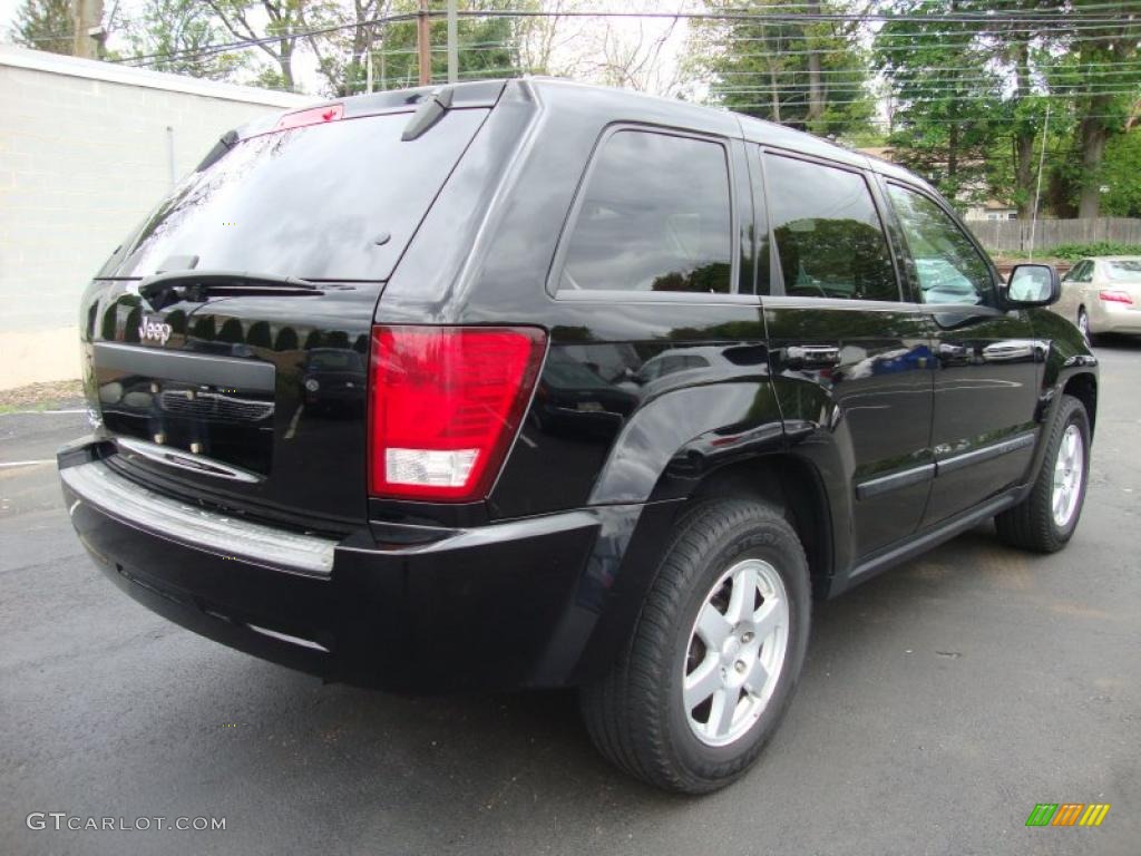 2008 Grand Cherokee Laredo 4x4 - Black / Dark Slate Gray photo #7